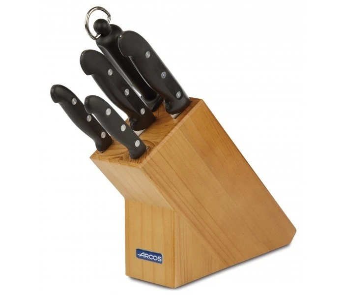 Arcos Maitre Knife Block With 4 Knives And 1 Sharpening Steel 3 Arcos Maitre Knife Block With 4 Knives And 1 Sharpening Steel