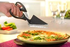 GEFU Pezzo 2 In 1 Pizza Scissors -BladePro Store gefu pezzo 2 in 1 pizza scissors 3