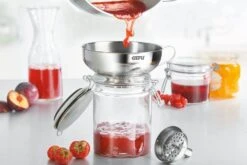 GEFU Versare Stainless Steel Bottling Funnel - Diameter 14cm -BladePro Store gefu versare stainless steel bottling funnel diameter 14cm 2
