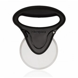 Microplane Easy Prep Black Pizza Cutter - Ergonomic Handle 3 Microplane Easy Prep Black Pizza Cutter - Ergonomic Handle