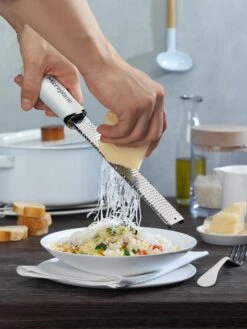 Microplane Premium Zester-Grater , Stainless Steel Blade - White Handle -BladePro Store microplane premium zester grater white handle 4