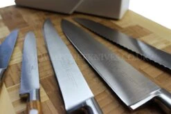 Sabatier Provençao White Knife Block With 5 Kitchen Knives - Olive Wood Handles 19 Sabatier Provençao White Knife Block With 5 Kitchen Knives - Olive Wood Handles -BladePro Store sabatier provencao white knife block 5 kitchen knives olive wood handles 7