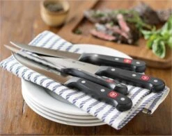 Wusthof Gourmet 4-piece Steak Knife Set, 12cm -BladePro Store wusthof gourmet 4 piece steak knife set 12cm 1
